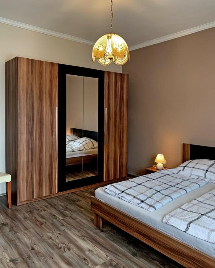 バラトンレッレHanna Apartmanアパートメント エクステリア 写真